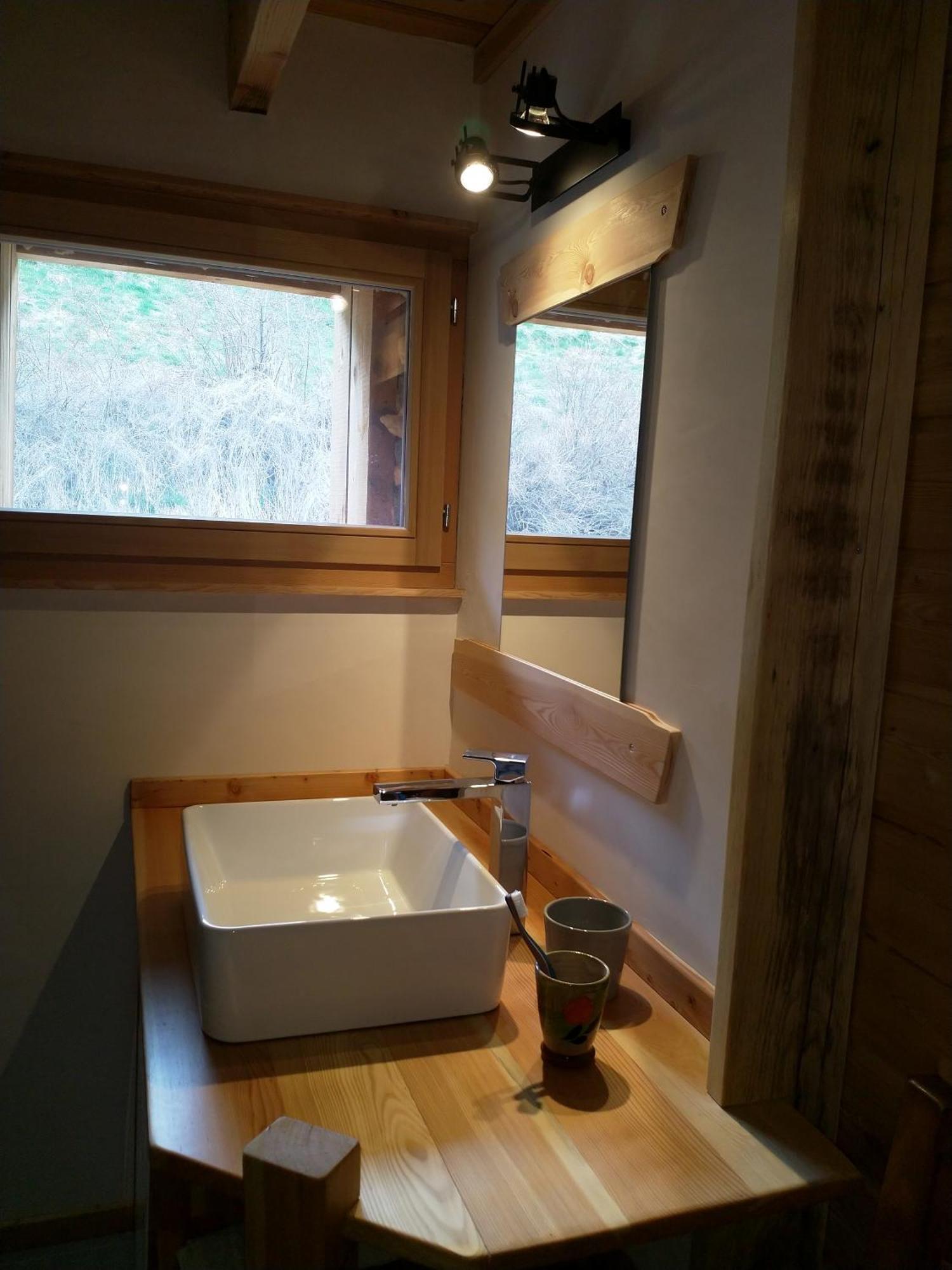 Appartement Le Grenier Du Roux à Abriès Extérieur photo